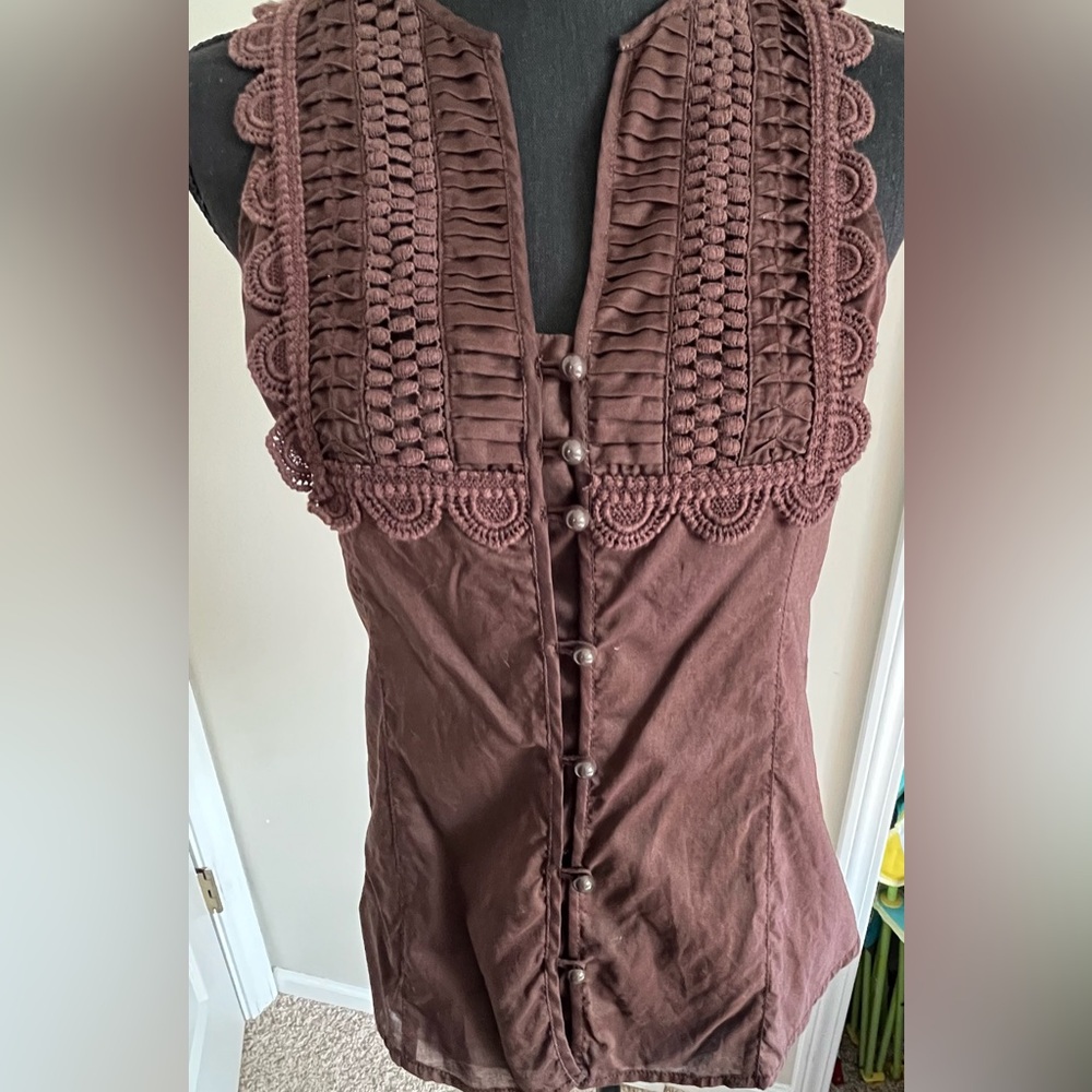 Express women’s small button down tank top